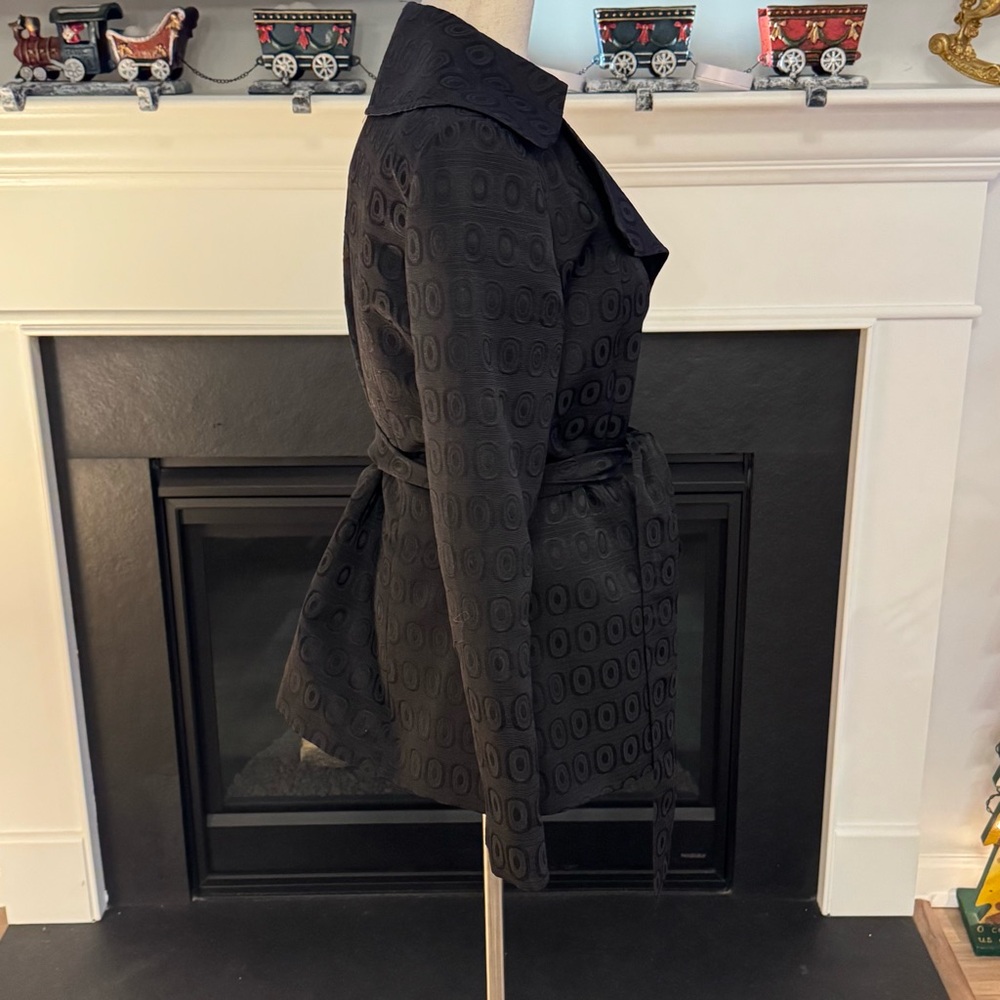 ✨ Elena Solano Black Textured Belted Jacket | Small ✨ - Picture 5 of 10